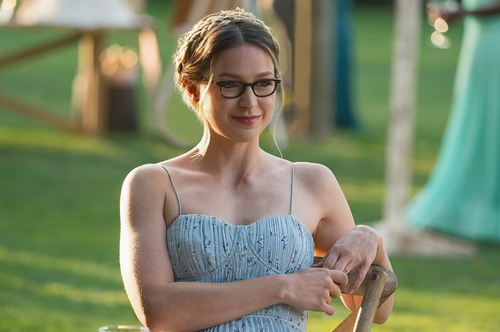 MelissaBenoist05.thumb.jpg.c109d652830d0024705708ea8cda0cb9.jpg